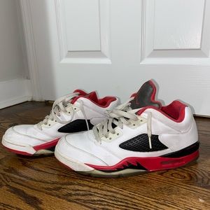 Air Jordan 5 low fire red